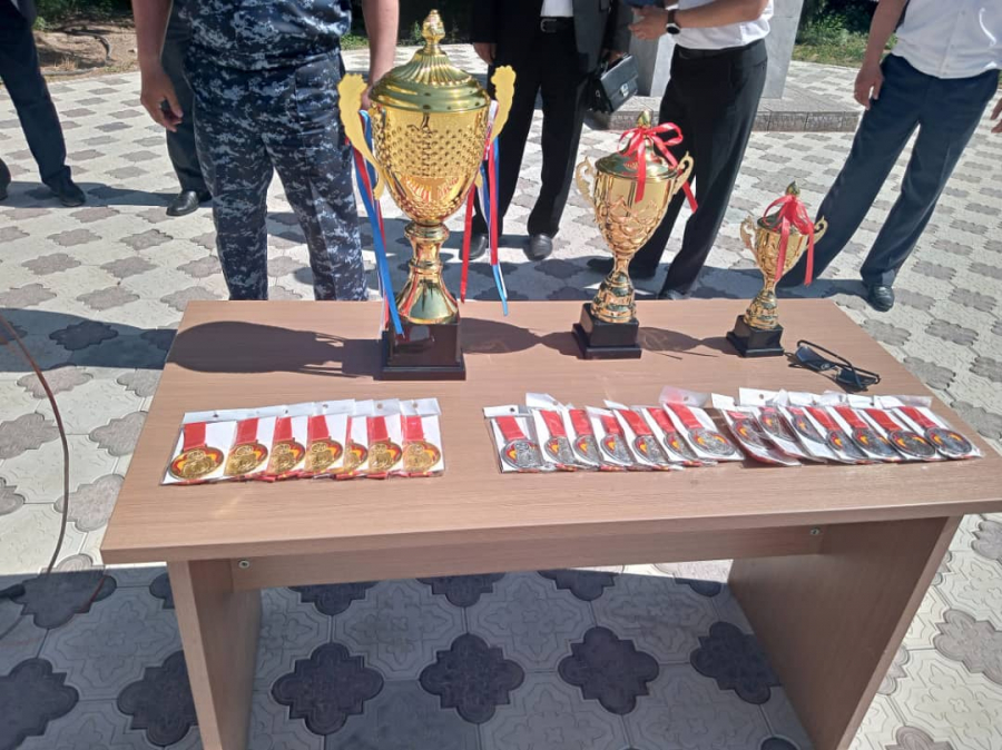 На Иссык-Куле ветераны милиции провели волейбольный турнир