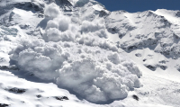 В Кыргызстане предупредили о возможном схода лавин на горных трассах