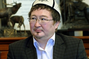 «В Кыргызстане светская система, но давайте перестанем обманываться, куда мы идем»