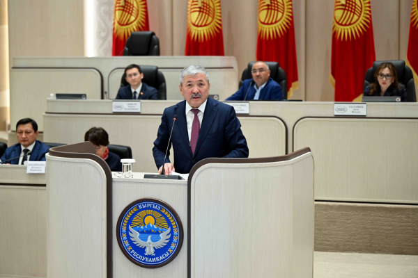 Адылбек Касымалиев: Мы создаем благоприятные условия для бизнеса путем упрощения процедур и ускорения реформ