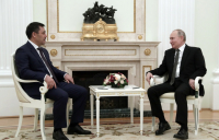 Жапаров поблагодарил Путина за оказание личной поддержки в непростой политический период