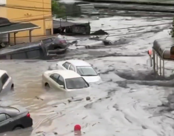 Не менее 14 человек погибли из-за супертайфуна «Рагаса» на Тайване (видео)