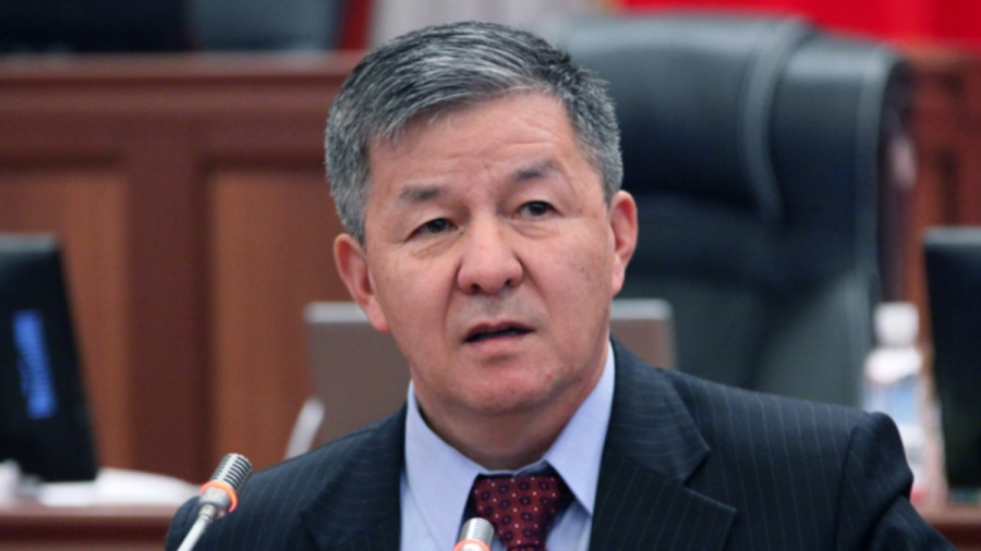 Исмаил Исаков призвал депутатов принять соглашение о демаркации границы с Узбекистаном