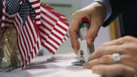 США отменяют автоматическое продление разрешений на работу