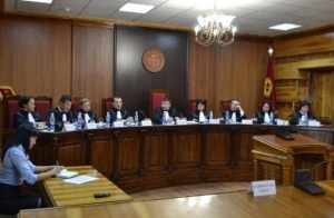 Конституционная палата не может позволить президенту баллотироваться трижды