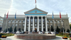 Коронавирус возвращается. Где в Бишкеке можно вакцинироваться (адреса)