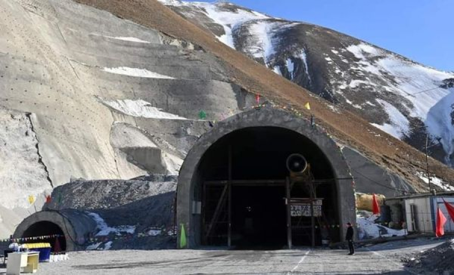 Альтернативная автомагистраль Север-Юг: Завершена пробивка сервисного тоннеля