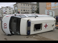 В Бишкеке протаранили карету скорой помощи (видео)