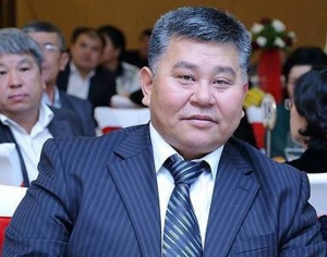 Экс-генпрокурор: Я с удовольствием поздравил мать Камчы Кольбаева