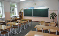 В Бишкеке выявили массовую фиктивную регистрацию детей для поступления в школы