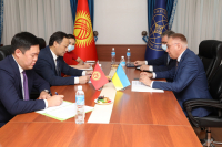 Руслан Казакбаев принял посла Украины в Кыргызской Республике
