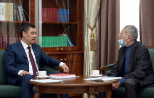Мар Байджиев на встрече благословил Садыра Жапарова, пожелав ему сил и здоровья
