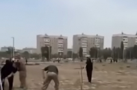 Минпросвещения: Мы учителей на субботники не отправляем, а вот МСУ злоупотребляет