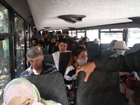 Полк спецназначения «Шумкар» МВД предоставил четыре своих автобуса для перевозки бишкекчан