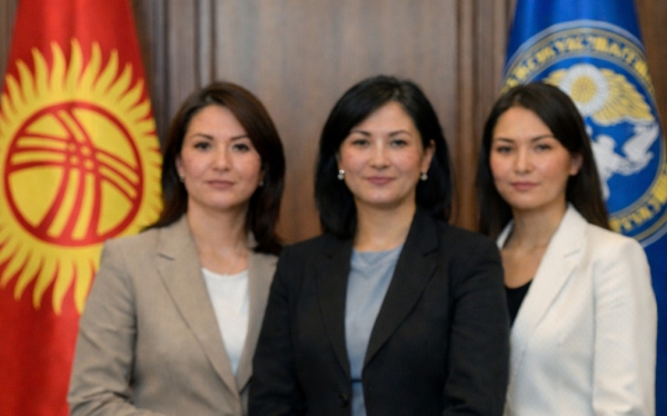 Президент расширил участие женщин в системе госуправления