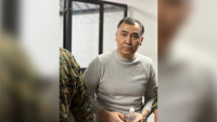 Держат в тюрьме как террориста и экстремиста. Сын Равшана Жээнбекова обратился к президенту, депутатам ЖК и правозащитникам