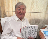 Внучка Айтматова встретилась с поэтом Олжасом Сулейменовым