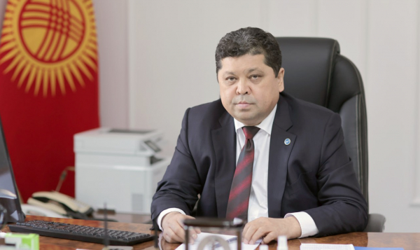 «Неприкасаемых нет»: ЦИК КР предупредила кандидатов о строгих мерах за нарушения на выборах