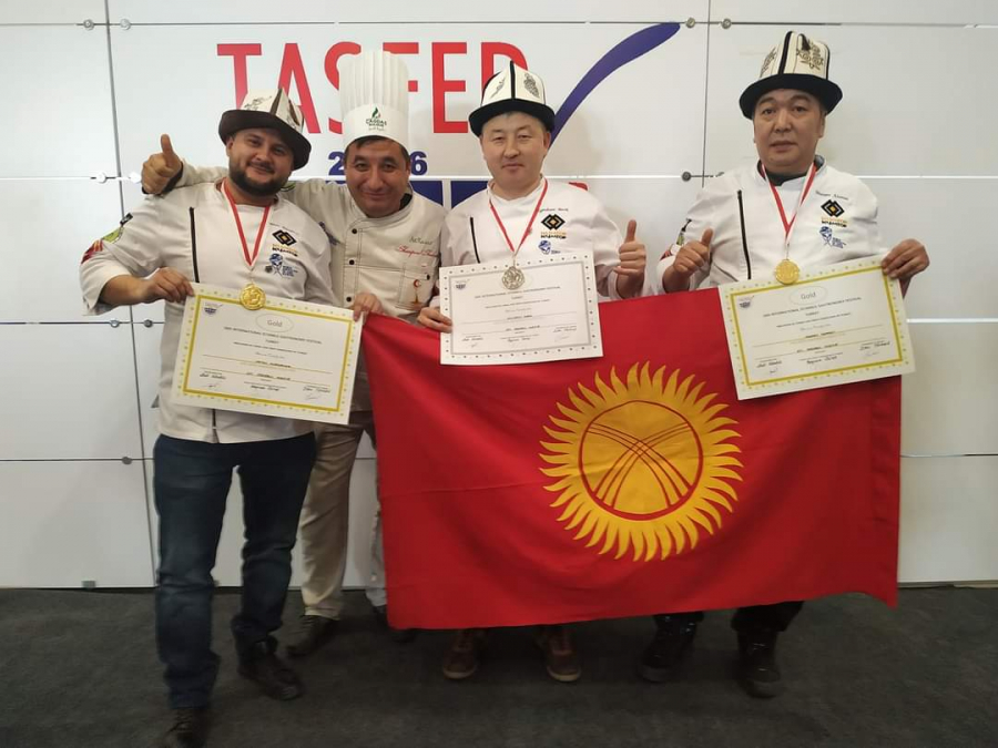 Работники «Кумтора» завоевали 8 медалей на 18-м Международном гастрономическом фестивале в Турции