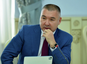 Скандал с «Мекенчил». Туманбаев подтвердил информацию о $13 тысячах и прослушке