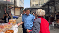 Антисанитария, «стихийка», затруднение движения: рейд на улице Кулиева