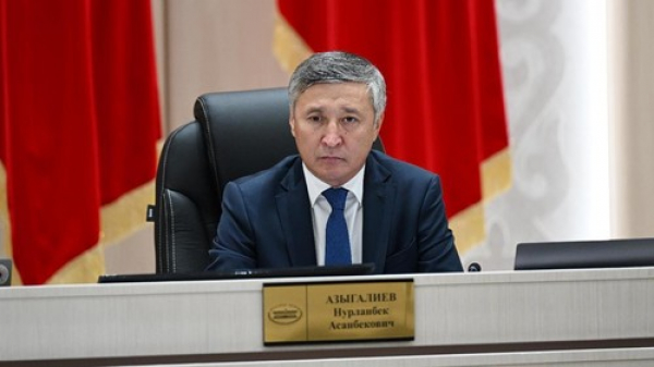 Депутат требует снятие ограничения на подачу электроэнергии в Суусамыре