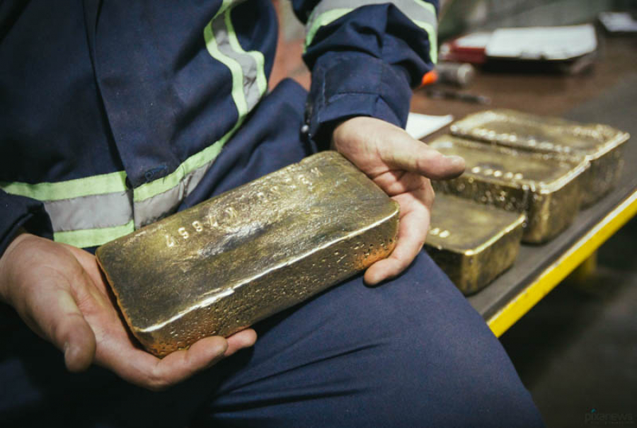 Эксперт: Вряд ли запрет импорта российского золота отразится на цене кыргызстанского драгметалла