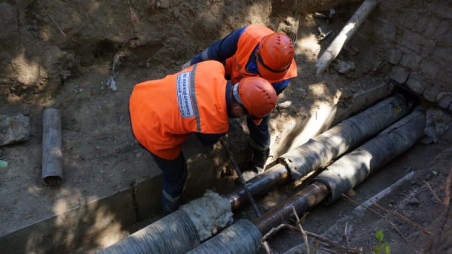 В Бишкеке проведут испытания теплосетей. Возможны прорывы труб и провалы асфальта