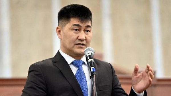 Мать Шайлообека Атазова обратилась к Садыру Жапарову и Камчыбеку Ташиеву