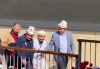 Умра и футбольный матч сына. Камчыбек Ташиев находится в Мекке