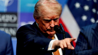 Суд в США снова заблокировал указ Трампа о гражданстве по рождению