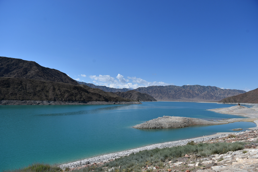 Рыбаки Кыргызстана: Орто-Токойское водохранилище отдали в аренду. Нам запретили там рыбачить