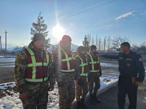 К поискам пропавшего в Лейлеке российского альпиниста подключились спасатели