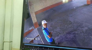 В Бишкеке со двора школы украли велосипед во время уроков