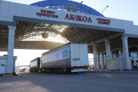 МВД Кыргызстана направило гумпомощь коллегам в Казахстане