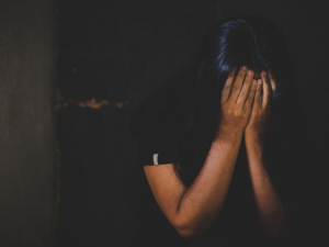 В Сокулуке 9 парней почти год насиловали 13-летнюю девочку