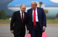 Путин и Трамп провели переговоры по Украине