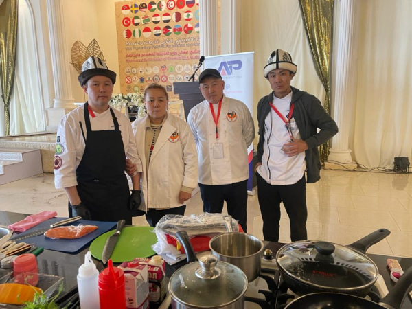 Кумтөрдүн ашпозчуларынын жаңы эл аралык жеңиши