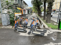 Пользователей электросамокатов в Бишкеке за нарушения ПДД будут блокировать