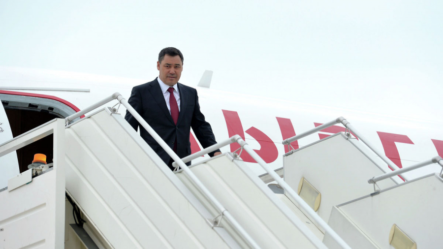 Садыр Жапаров вылетел в Турцию. Кто вошел в состав делегации КР (список)