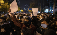 Аресты и гонения — власти Китая отреагировали на протесты прошлой недели