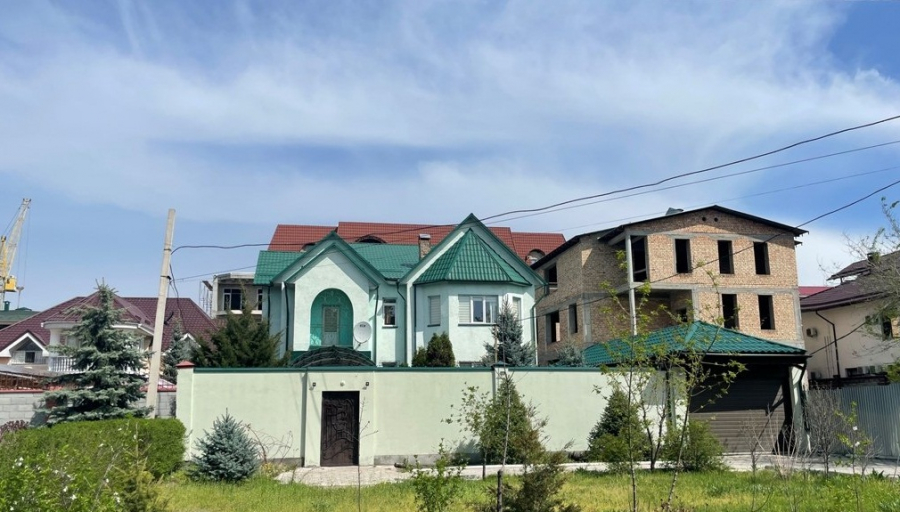 Земельную амнистию для домов в парке Ататюрка предложили в ЖК