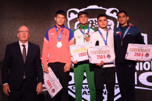Кыргызстанцы завоевали серебро и две бронзы на чемпионате Азии по боксу