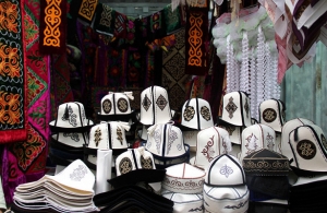 За неправомерное использование Ак калпака будут наказывать?