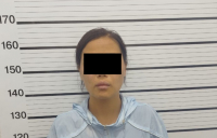 Милиция задержала сладкоежку, укравшую из магазина шоколад на 24 450 сомов (видео)