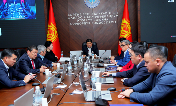 ЦИК начал утверждать результаты выборов по участкам