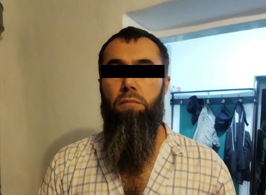Спецслужбы КР задержали иностранца по подозрению в экстремизме (фото, видео)