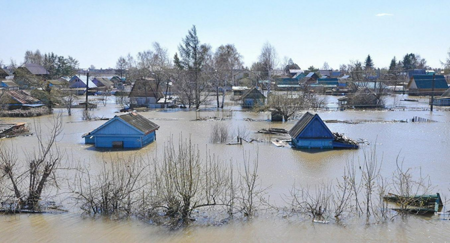 Семь человек погибли во время паводков в Казахстане