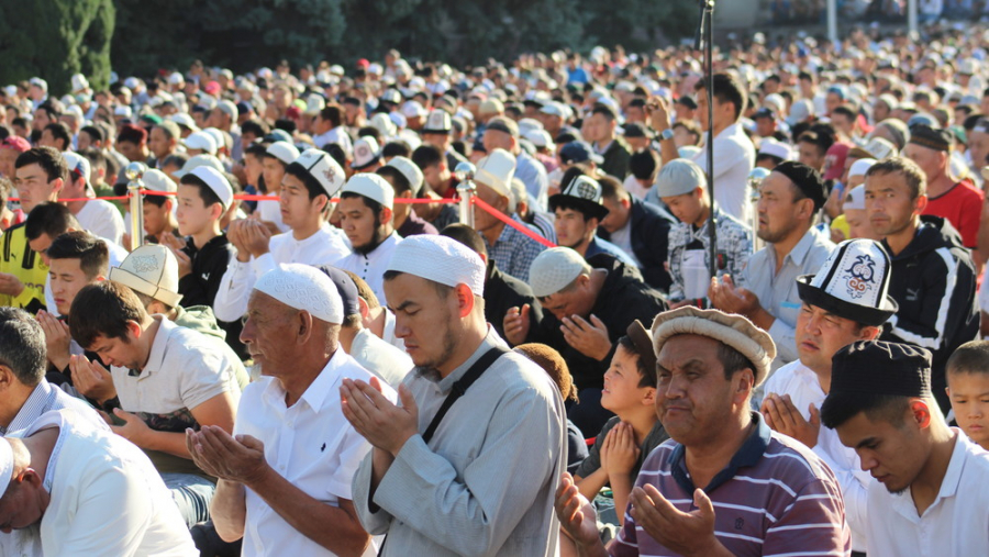 Орозо айт в Кыргызстане будет отмечаться 10 апреля