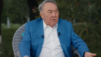 Нурсултан Назарбаев: Жалко братский Кыргызстан, за тридцать лет там ничего не поменялось (видео)